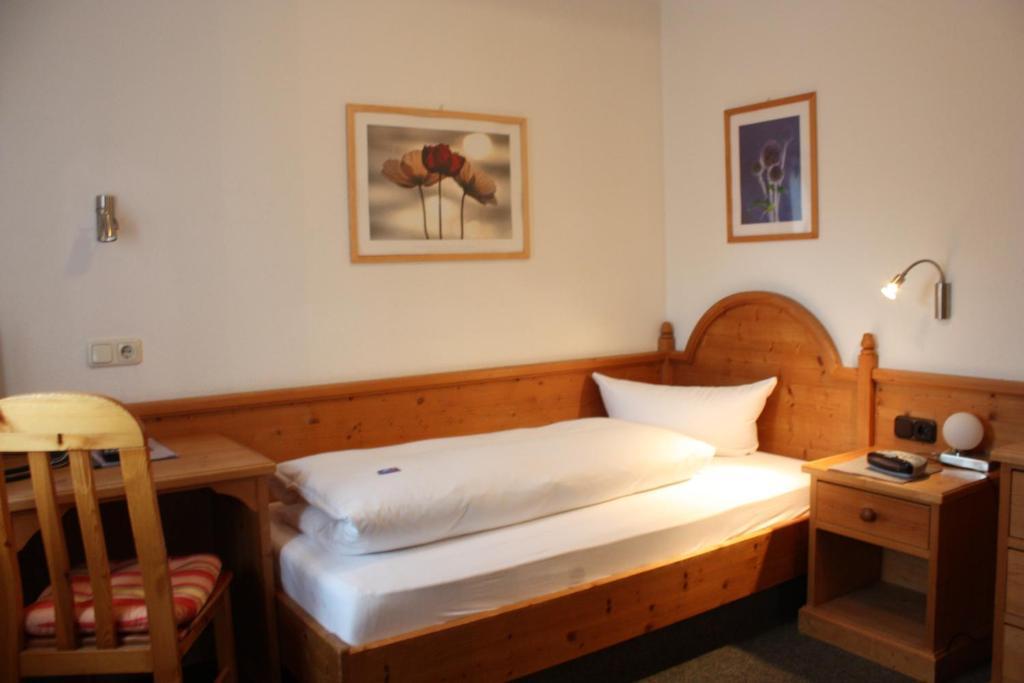 Das Posch Hotel Oberammergau Pokoj fotografie