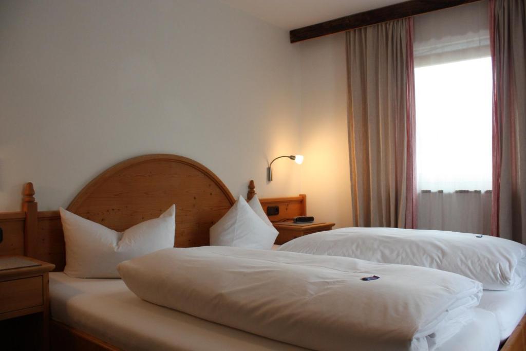 Das Posch Hotel Oberammergau Pokoj fotografie